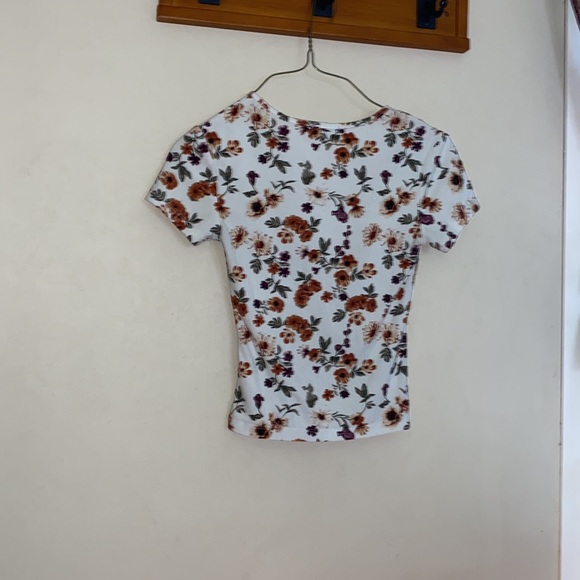 Rue 21 crop top - Picture 2 of 4